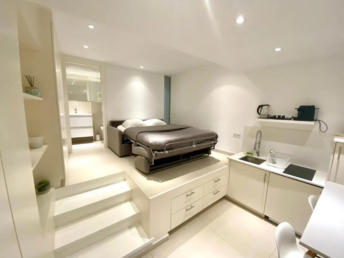 LE BARRI -Cannes - superbe studio au coeur du Suquet Appartement